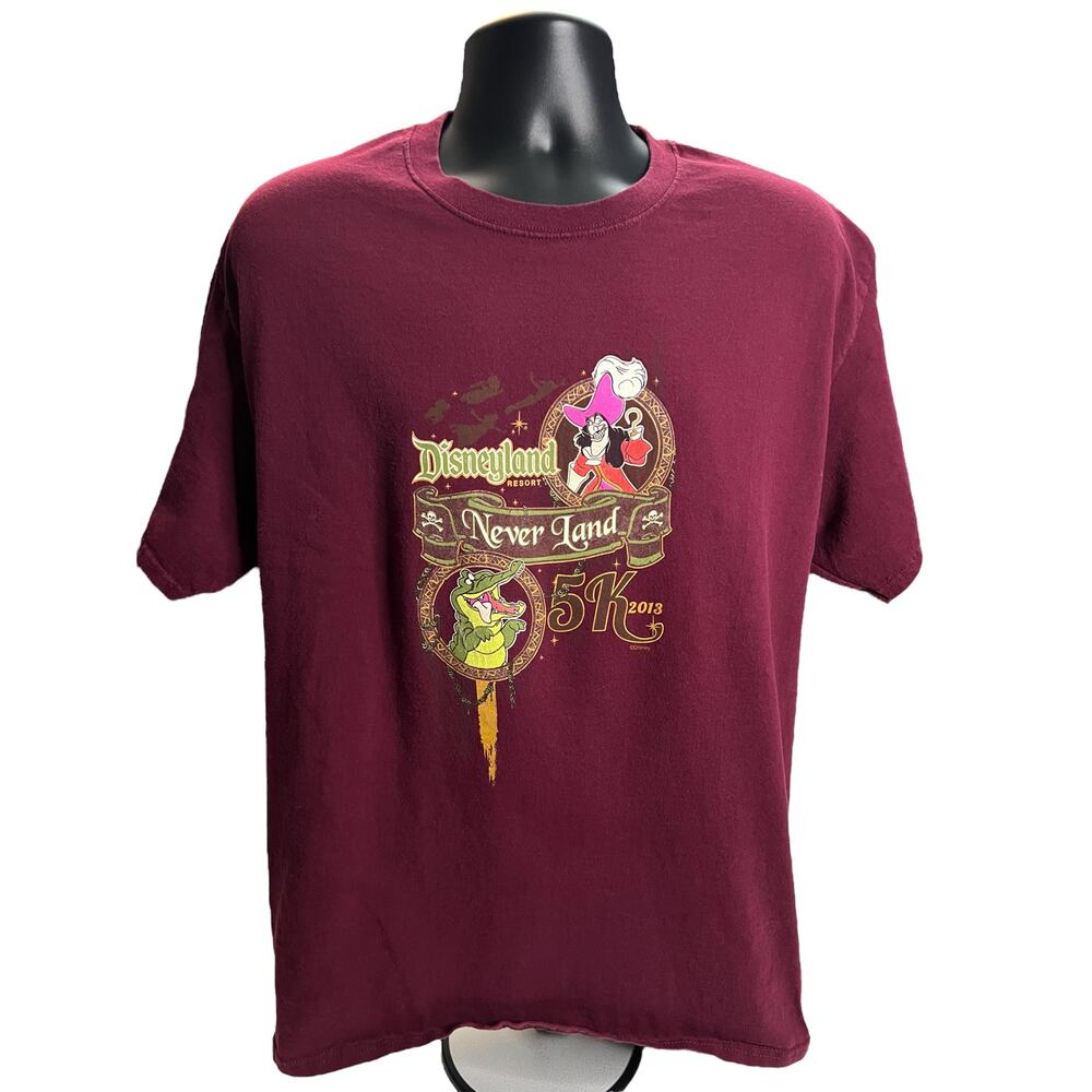 Disneyland Resort Never Land 5K 2013 T-Shirt XL – Captain Hook & Crocodile Rare‎